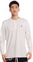 Lookbook Polo Ralph Lauren SS22 Camisa Bordada de Manga Corta Blanca para Hombre. 710790058-002