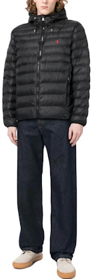 Polo Ralph Lauren SS23纯黑色拉链连帽外套夹克. 710847E11-003 Shop Polo Ralph Lauren SS23纯黑色拉链连帽外套夹克. 710847E11-003