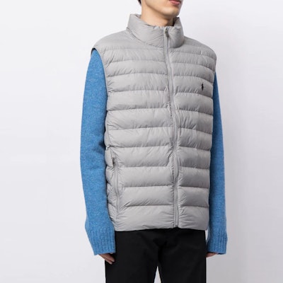 Polo Ralph Lauren SS23男款刺绣标志轻薄无袖马甲夹克. 710810898-015 Sizing Polo Ralph Lauren SS23男款刺绣标志轻薄无袖马甲夹克. 710810898-015