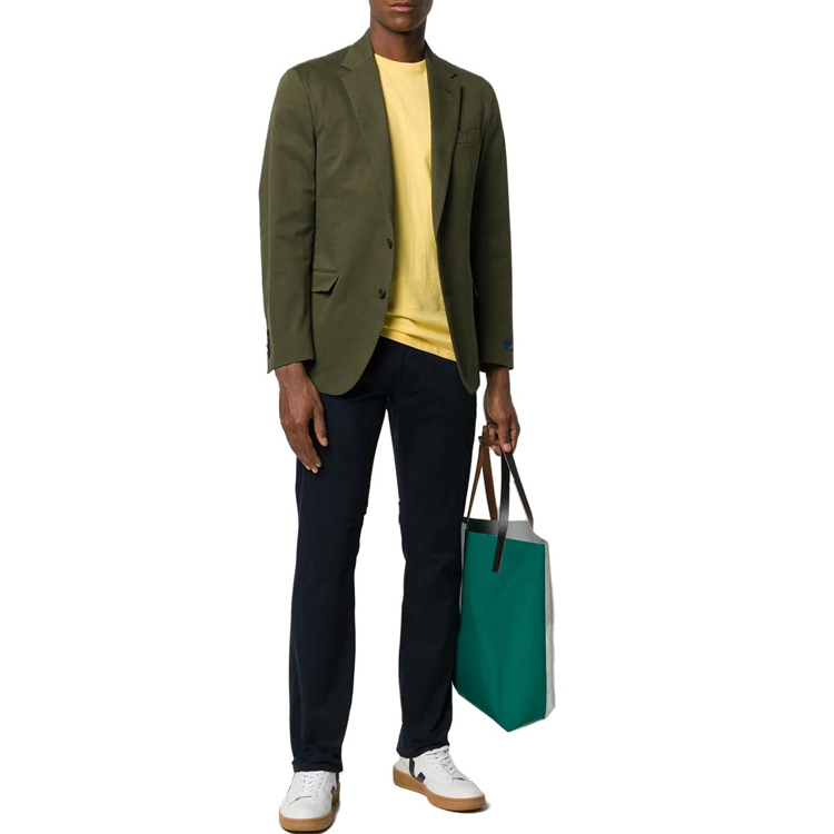 Lookbook 폴로 랄프 로렌 SS23 솔리드 미드라이즈 스트레이트 진 남성용. 710671097-001