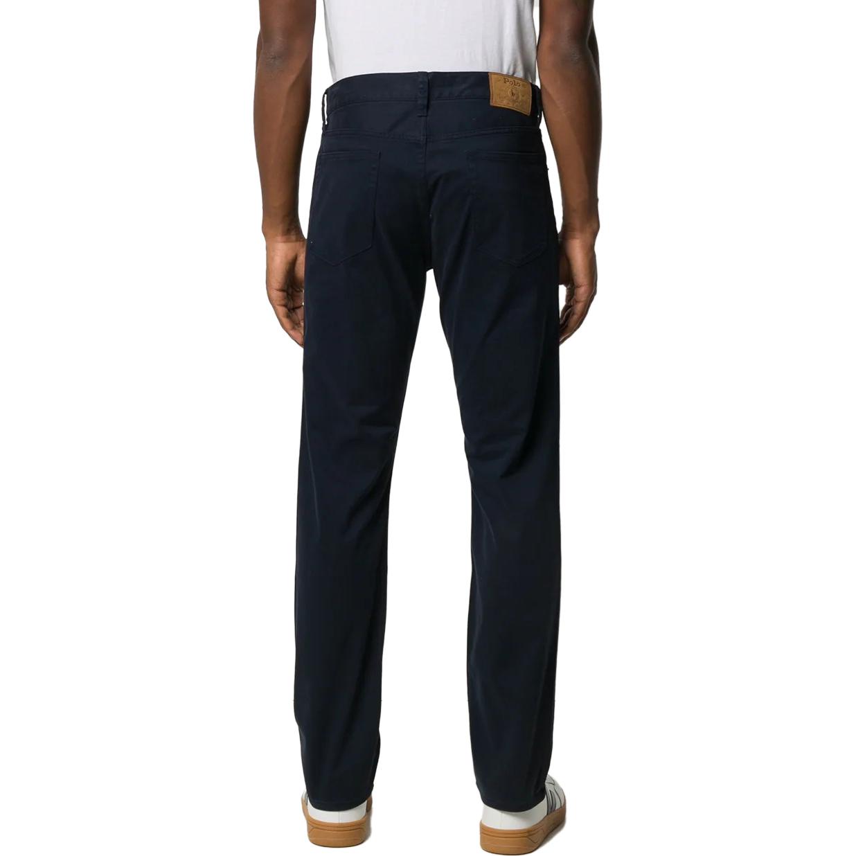 Purchase 폴로 랄프 로렌 SS23 솔리드 미드라이즈 스트레이트 진 남성용. 710671097-001