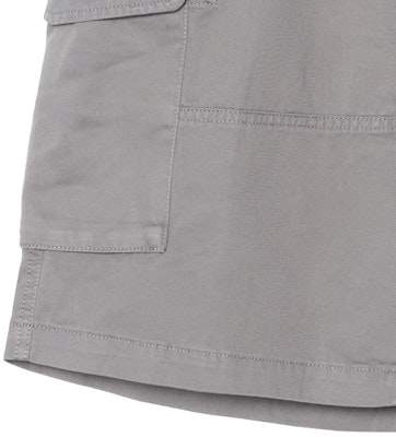 Polo Ralph Lauren SS25 Seluar Pendek Kelabu Santai dengan Logo Patch & Poket Berzip. 710726941-010 Shop Polo Ralph Lauren SS25 Seluar Pendek Kelabu Santai dengan Logo Patch & Poket Berzip. 710726941-010