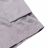 Details for Polo Ralph Lauren SS25 灰色休閒短褲 帶Logo補丁與拉鍊口袋 710726941-010
