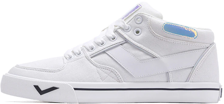 pony-atop-mid-white-03-m1-at-05-rw