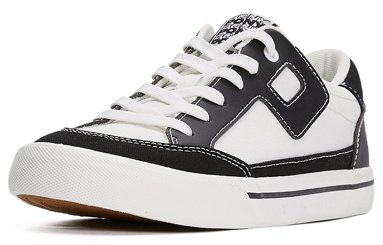 Lookbook PONY Classic Low 'White Black' 231U1PO10BK