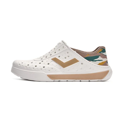 PONY Enjoy Slip-On 'White Khaki'