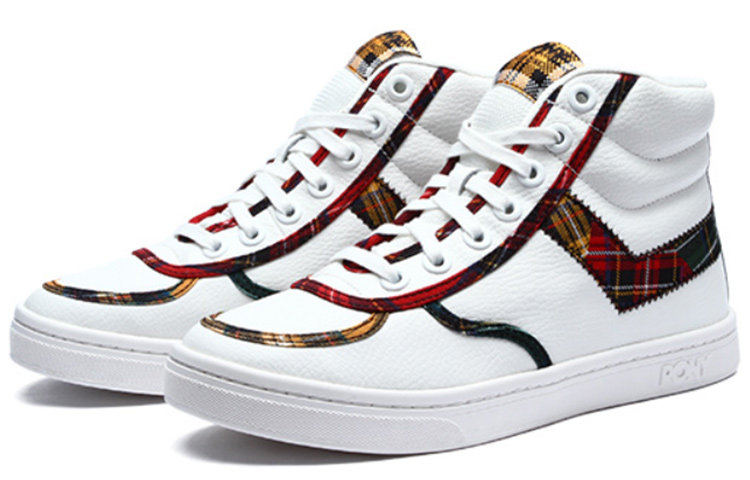 Lookbook PONY 经典百搭白色高帮篮球鞋 93W1SL02RW