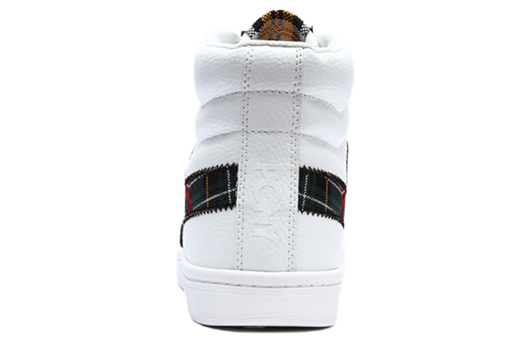 Shop PONY 经典百搭白色高帮篮球鞋 93W1SL02RW