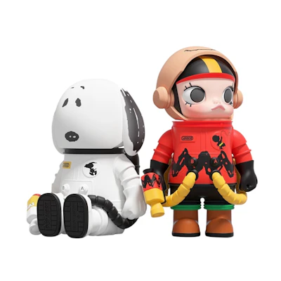 Pop Mart Meg Space Molly Charlie Brown & Snoopy 100%