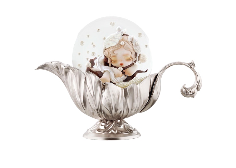 Pop Mart Skullpanda The Feast Begins Series Crystal Ball