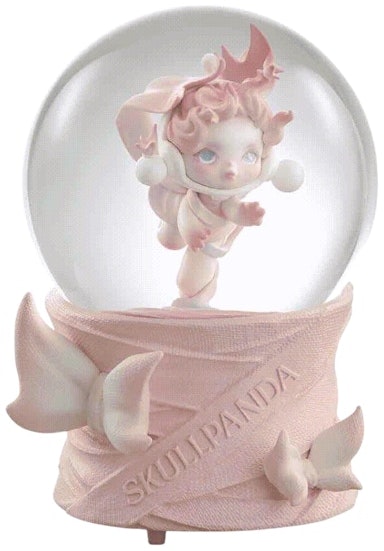 pop-mart-skullpanda-the-paradox-series-crystal-ball