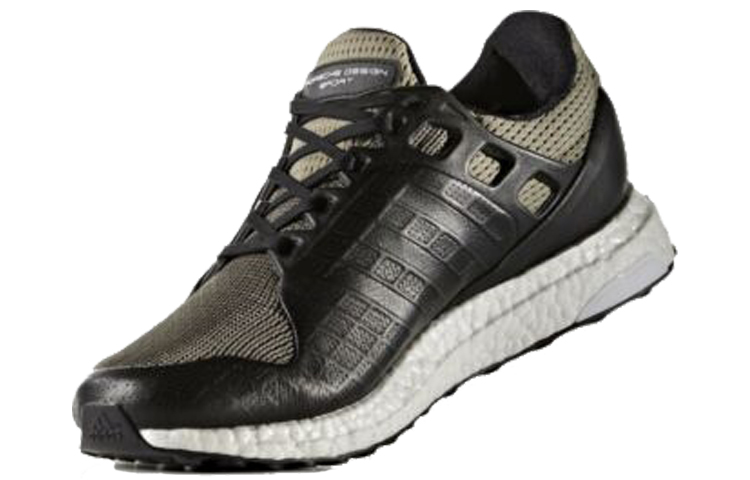 Lookbook Porsche Design x adidas UltraBoost Sepatu Trainer 'Hitam' BB5538