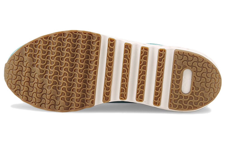 Purchase Porsche Design x Puma XETIC N 'Porcelain' dalam warna Porcelain. 307055-02