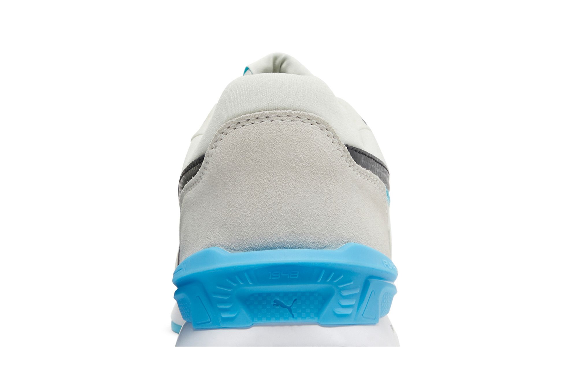 Sizing Porsche Legacy x Puma Low Racer ''Elfenbein Glow Blau Atoll'' 306880-03