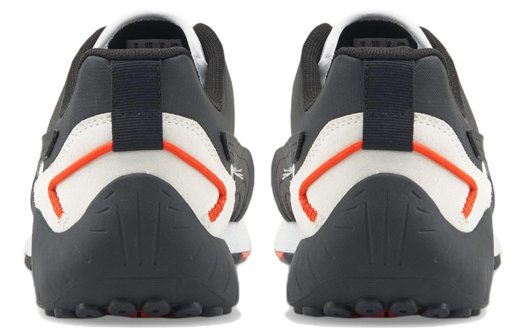 Shop Porsche Legacy x Puma SpeedFusion 'Putih Hitam Firelight' 306996-02