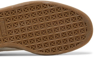 Porsche Legacy x Puma Suede 'Ivory Glow Gum' - Gaya Ivory Glow Gum Porsche Puma 306983-02 Purchase Porsche Legacy x Puma Suede 'Ivory Glow Gum' - Gaya Ivory Glow Gum Porsche Puma 306983-02