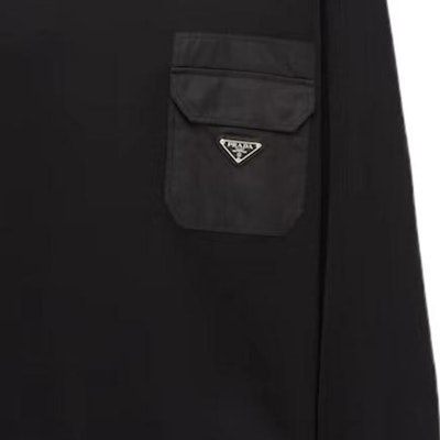 PRADA Baju Sweater Leher Bulat Hitam dengan Reka Bentuk Tampalan Warna. UJL35B-11JE-F0806-S-OOO Cheap PRADA Baju Sweater Leher Bulat Hitam dengan Reka Bentuk Tampalan Warna. UJL35B-11JE-F0806-S-OOO