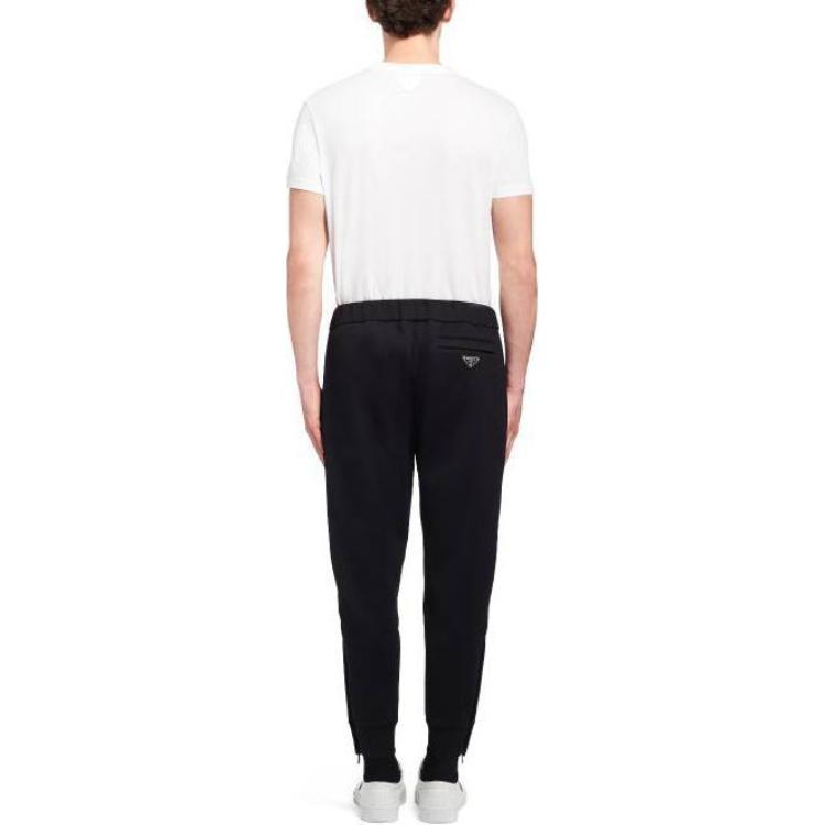Shop 普拉达 黑色松紧腰休闲运动裤裤子 UJP172-1YFJ-F0806-S-202