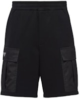 PRADA Black Elastic Waist Straight-Leg Casual Shorts with Logo Patch. UJP229-11JE-F0806-S-OOO PRADA Black Elastic Waist Straight-Leg Casual Shorts with Logo Patch. UJP229-11JE-F0806-S-OOO