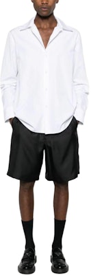 普拉达 黑色徽标松紧腰直筒休闲短裤 SPH3761QWCF0002 Lookbook 普拉达 黑色徽标松紧腰直筒休闲短裤 SPH3761QWCF0002