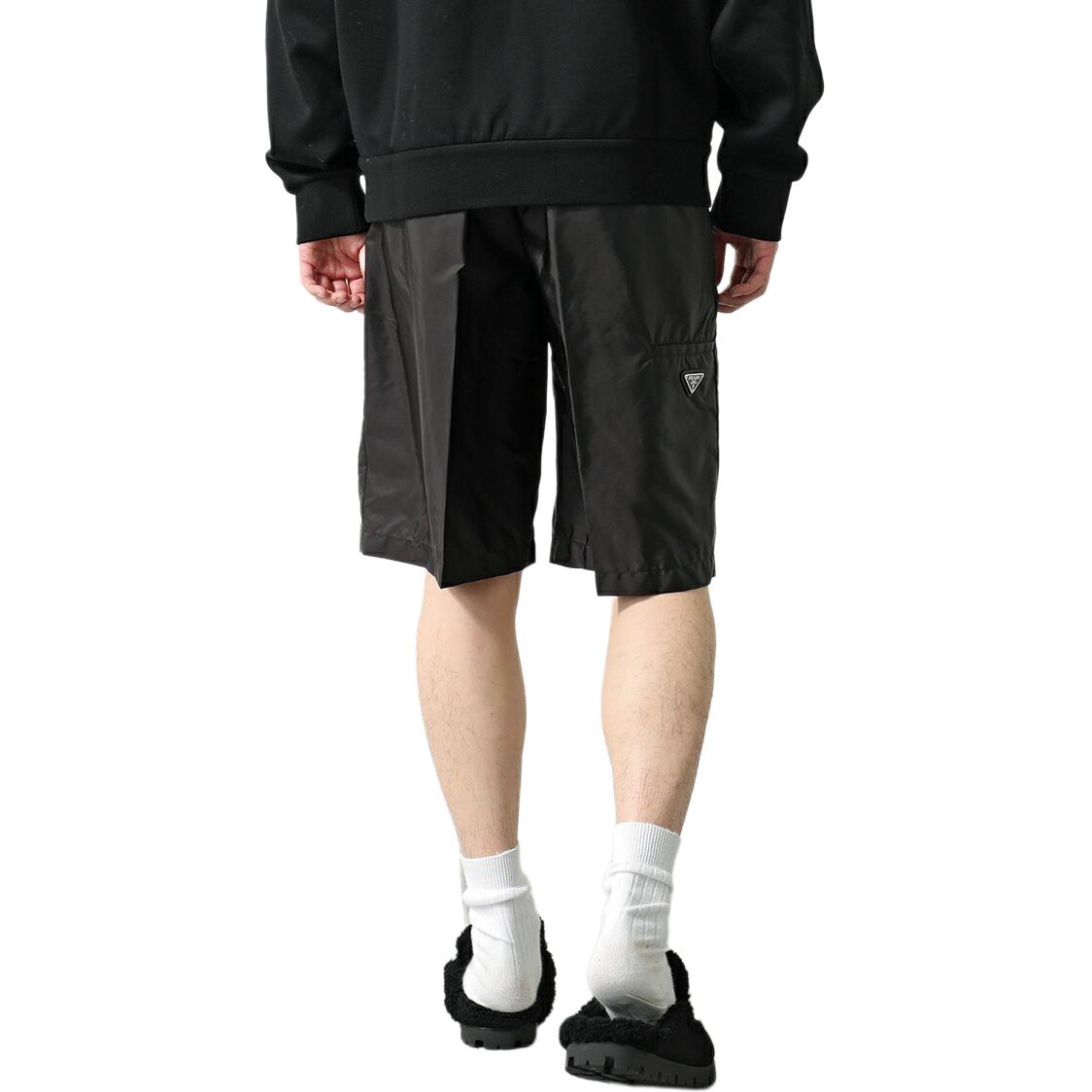 PRADA  Black Mid-Waist Casual Shorts with Logo and Zipper Design. SPG32-1WQ9-F0002 圖 5