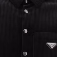 Purchase PRADA Kemeja Lengan Panjang Hitam Single-Breasted dengan Detail Logo. SC554M-144R-F0002