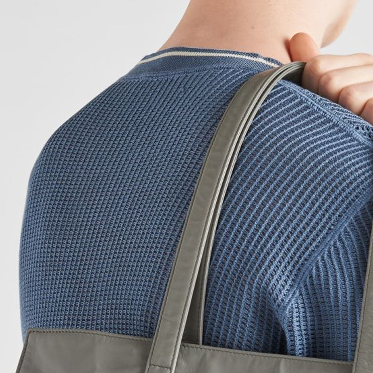 PRADA  Blue Logo Crewneck Short-Sleeve Sweater. UMB561-13BO-F0154-S-232 圖 6