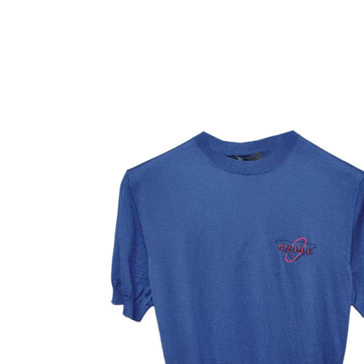 Sizing PRADA  Blue Short-Sleeve Knit Sweater with Embroidered Logo. UMB045-1WIO-F0216