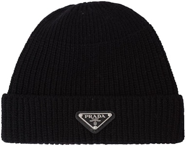 PRADA Topi Rajut Cashmere dengan Logo Patch - Hitam. UMD489_3IM_F0002_S_211 Order PRADA Topi Rajut Cashmere dengan Logo Patch - Hitam. UMD489_3IM_F0002_S_211