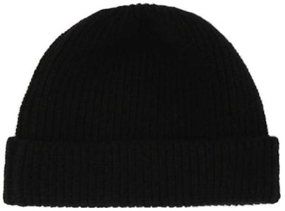 PRADA Topi Rajut Cashmere dengan Logo Patch - Hitam. UMD489_3IM_F0002_S_211 Lookbook PRADA Topi Rajut Cashmere dengan Logo Patch - Hitam. UMD489_3IM_F0002_S_211