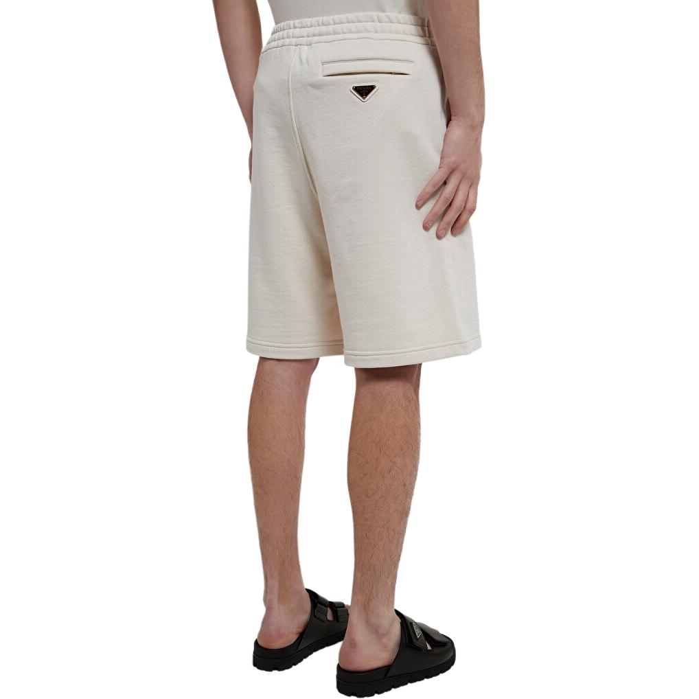 Purchase PRADA 修身弹力腰带休闲短裤天然色. UJP22414LJF0018