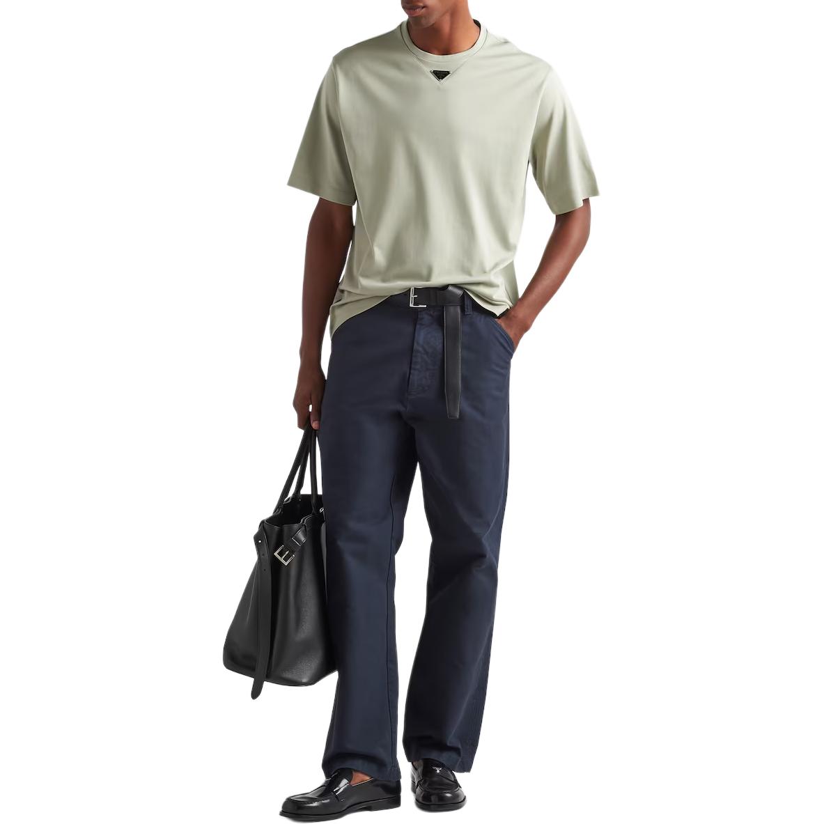 Lookbook PRADA 그린 코튼 로고 크루넥 반팔 티셔츠 SS24 UJN86-1240-F0E1D-S-232