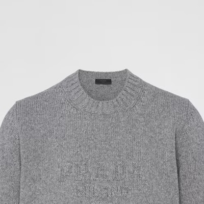 PRADA Grey Solid Color Crewneck Casual Long Sleeve Sweater UMB645-13HI-F0031-S-232 Sizing PRADA Grey Solid Color Crewneck Casual Long Sleeve Sweater UMB645-13HI-F0031-S-232