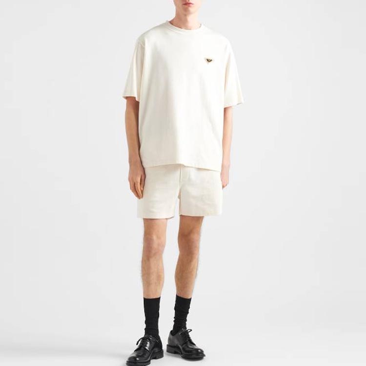 Shop 프라다 아이보리 코튼 크루넥 반팔 티셔츠. UJN861-14LK-F0018-S-WMO