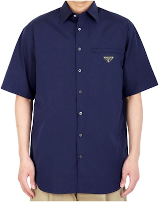 프라다 네이비 블루 반팔 버튼업 셔츠 UCS503-1XV2-F0021 Order 프라다 네이비 블루 반팔 버튼업 셔츠 UCS503-1XV2-F0021