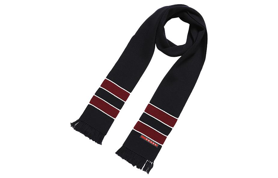 Shop PRADA 海军蓝流苏针织围巾简约logo设计 SMS191-KUS-F0008