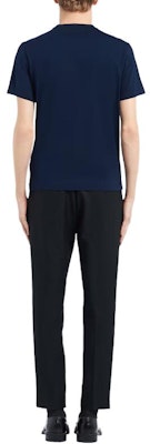 프라다 네이비 스트레치 코튼 크루넥 슬림핏 반팔 티셔츠 UJM564-1UOR-F0124-S-092 Shop 프라다 네이비 스트레치 코튼 크루넥 슬림핏 반팔 티셔츠 UJM564-1UOR-F0124-S-092