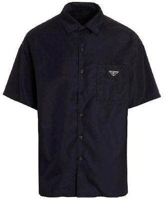 프라다 네이비 블루 삼각 로고 나일론 반팔 셔츠. SC608-1WQ8-F0SVF-05 Order 프라다 네이비 블루 삼각 로고 나일론 반팔 셔츠. SC608-1WQ8-F0SVF-05