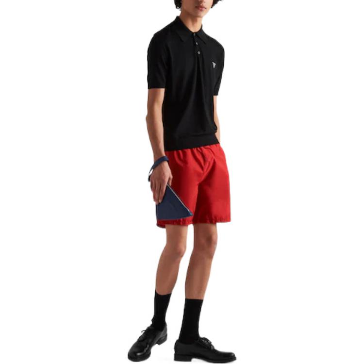 Lookbook 프라다 리나일론 솔리드 스윔 숏츠 레드 UB333107L-F0011-S-221