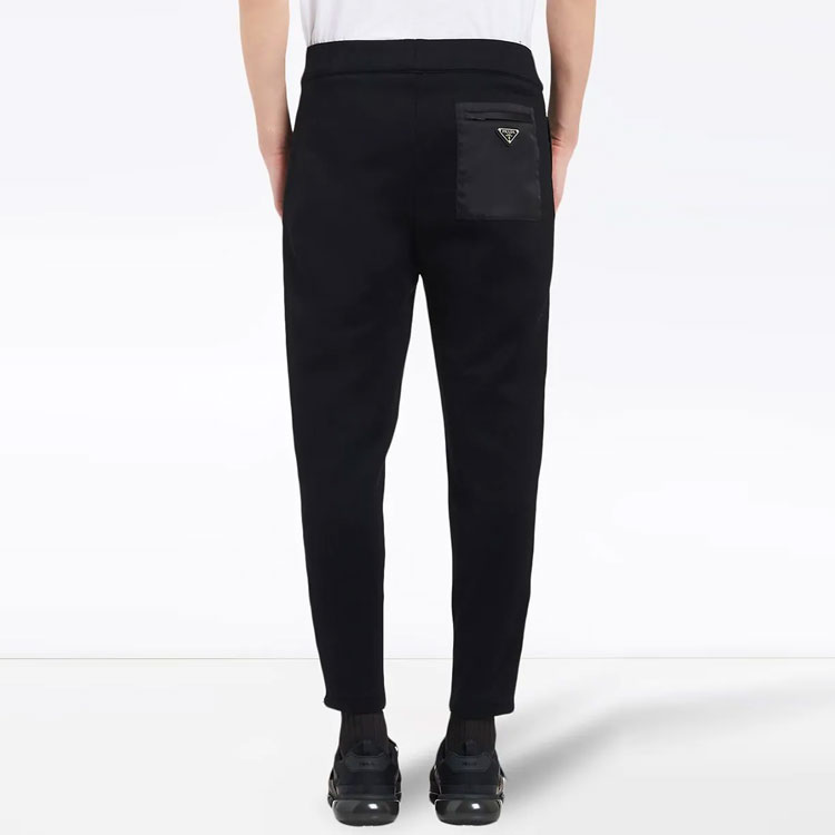 Purchase PRADA 素色功能性慢跑褲 黑色 UJP121S1921R4H-F0806