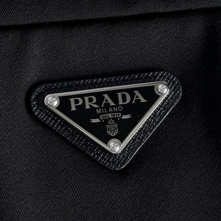 Sizing PRADA  Stretch Casual Pants with Enamel Triangle Logo in Black. SPH252-11QL-F0002