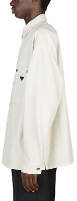 프라다 화이트 클래식 포인트 칼라 긴팔 버튼업 셔츠. GEC088-13B3-F0379 Details for 프라다 화이트 클래식 포인트 칼라 긴팔 버튼업 셔츠. GEC088-13B3-F0379