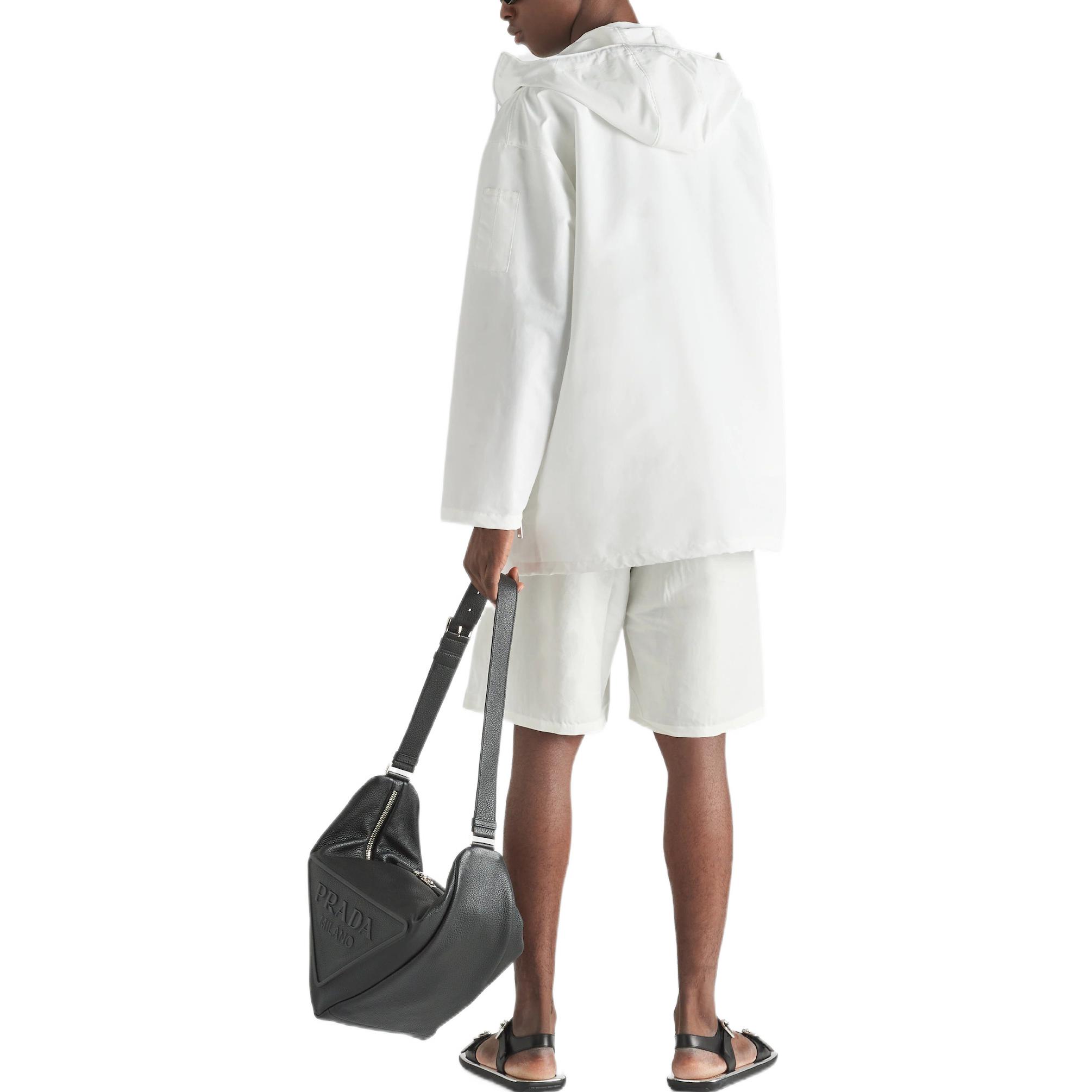 Shop PRADA 白色宽松连帽拉链长袖外套夹克带标志 SGN847-U43-F0009-S-182