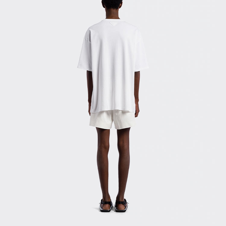 Shop 프라다 화이트 포켓 코튼 반팔 티셔츠 UJN812-240-F0009-S-221