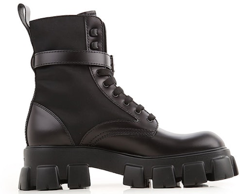 Prada But Hitam Bertali Depan 2UE007_3L09_F0002_F_D002 Order Prada But Hitam Bertali Depan 2UE007_3L09_F0002_F_D002
