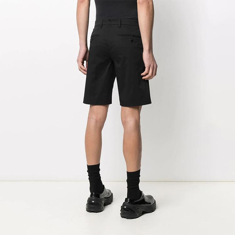 Sizing 普拉达黑色休闲短裤 SPE221-GQS-F0002