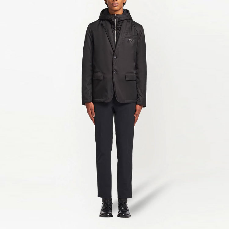 Lookbook 프라다 블랙 로고 후드 블레이저 재킷. SD118S2121WQ8-F0002