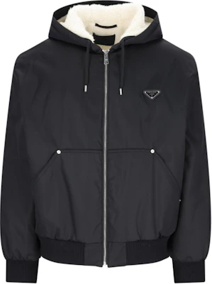 Prada 黑色连帽logo长袖拉链夹克 SGC5851WQ8-F0002 Buy Prada 黑色连帽logo长袖拉链夹克 SGC5851WQ8-F0002