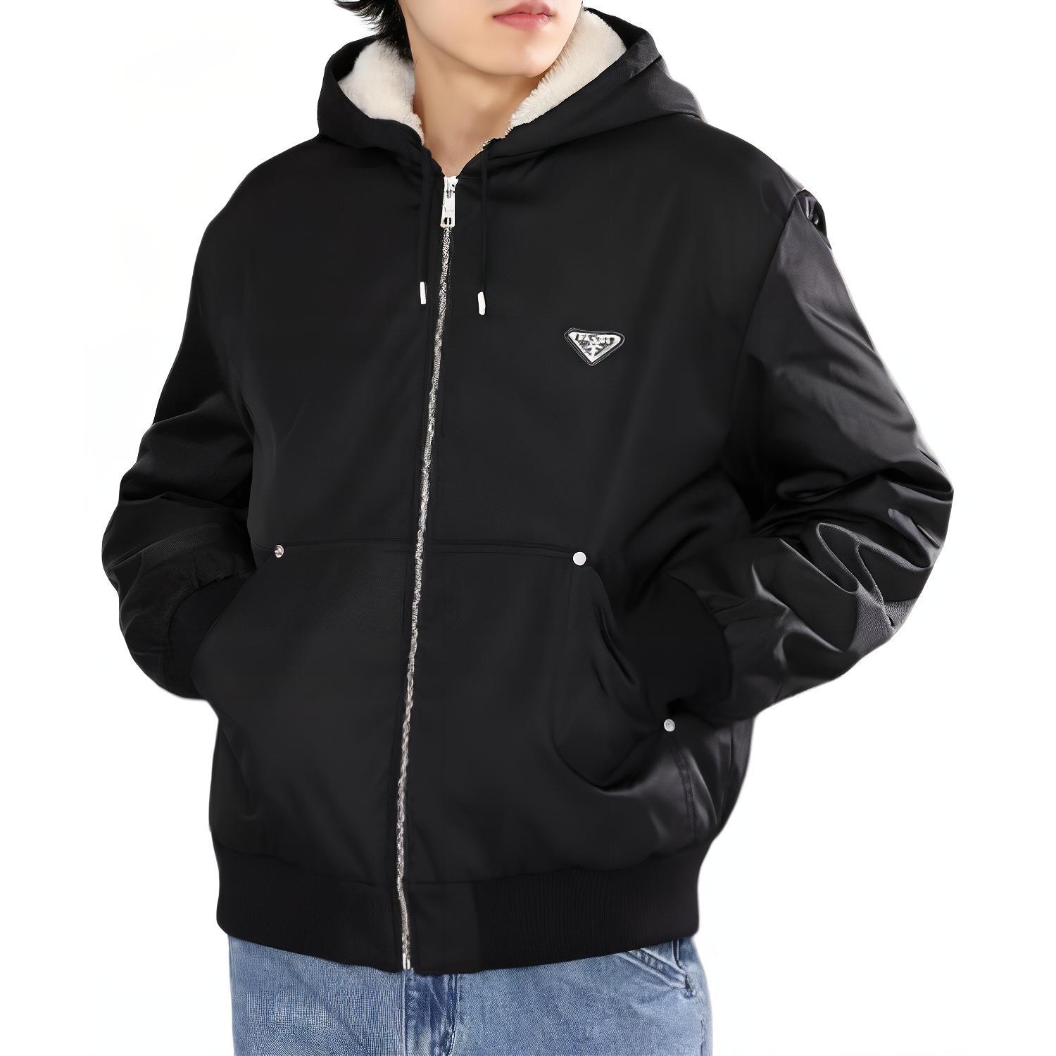 Shop Prada 黑色连帽logo长袖拉链夹克 SGC5851WQ8-F0002