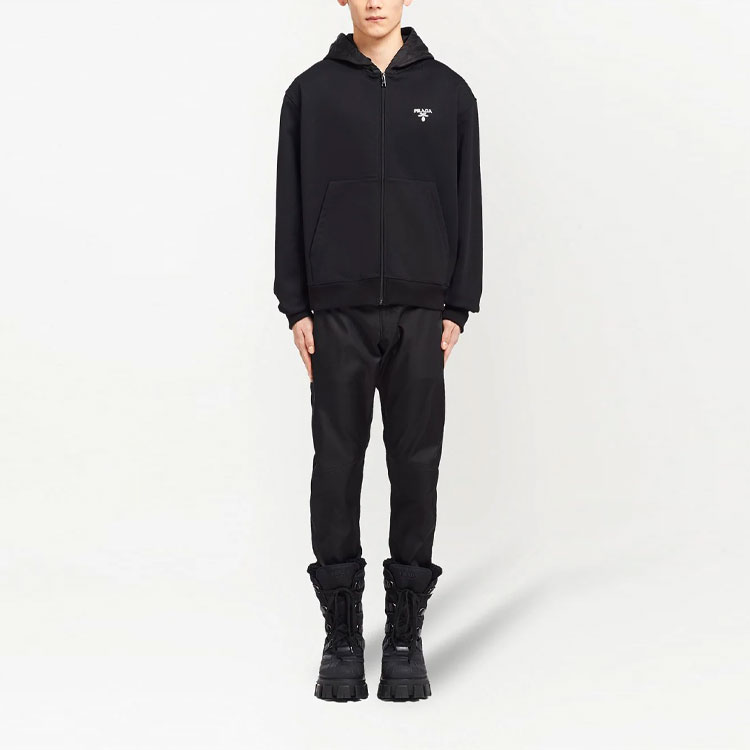 Lookbook 普拉达黑色Logo刺绣拉链连帽夹克外套. UJL186S2021YYB-F0806